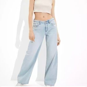 American Eagle baggy jean